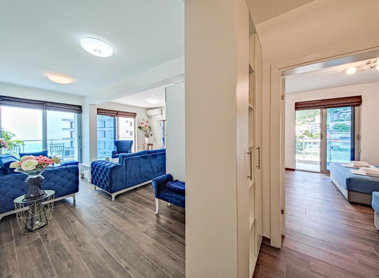 Apartment Plavo Nebo Dobra Voda Luaran gambar
